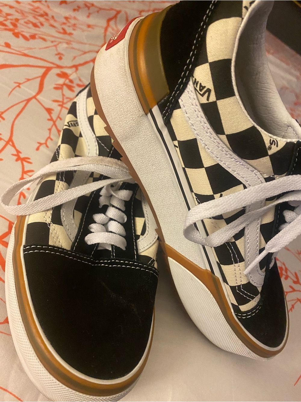 Vans Checkerboard Old Skool Sneakers - Black & Cream with Gum Trim W-8 M-6.5